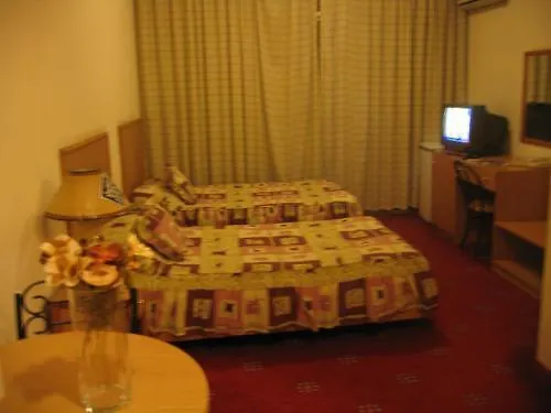 Napoli Hotel Beirut 3*,  Libano