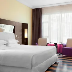Hotel Four Points By Sheraton Le Verdun